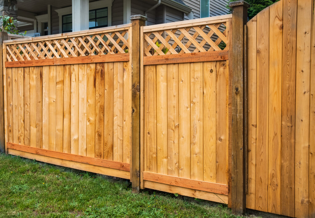 The Benefits Of Choosing A Cedar Fence Company Expertise And Quality