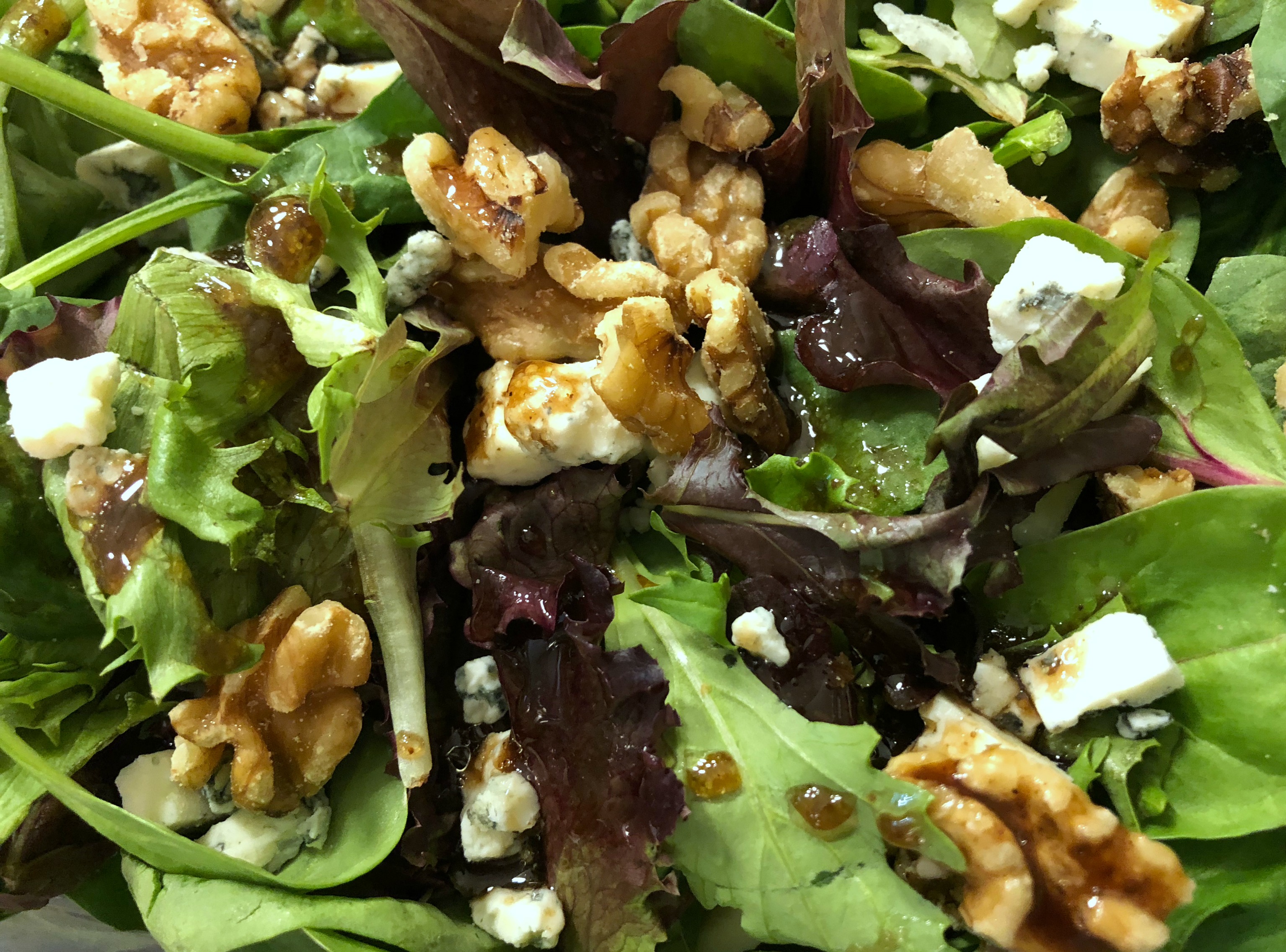 Walnut &amp; Gorgonzola Salad with Balsamic Vinaigrette - A Nation of Moms