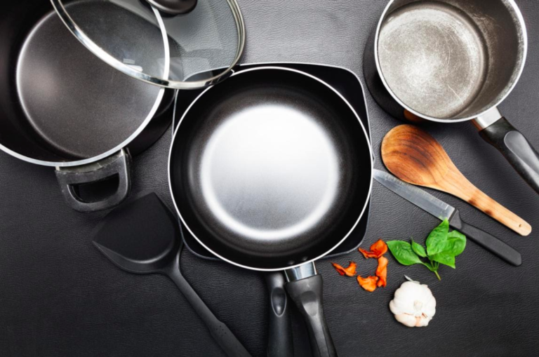 Comparing Ceramic vs Stainless Steel vs Nonstick Cookware What Should