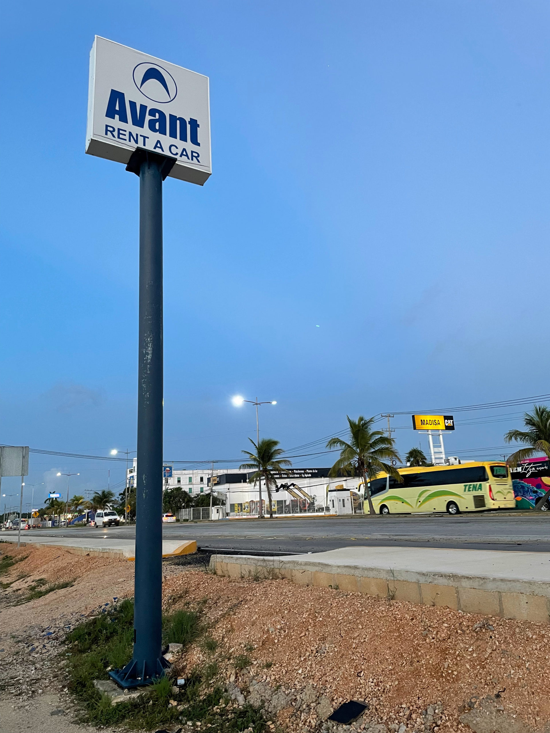 avant rent a car cancun airport