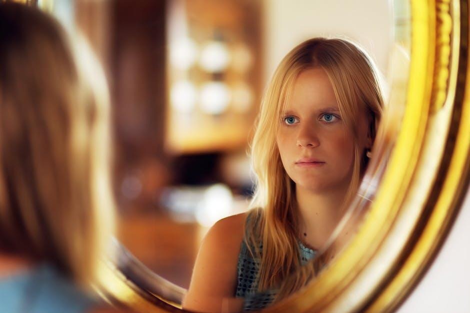 A Nation of Moms How a Beautiful Smile Impacts Self-Confidence for Moms Health & Wellness